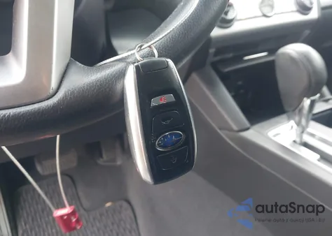 2015 Subaru Outback 2.5I Limited z USA, uszkodzony, nr VIN 4S4BSBNC6F3267681